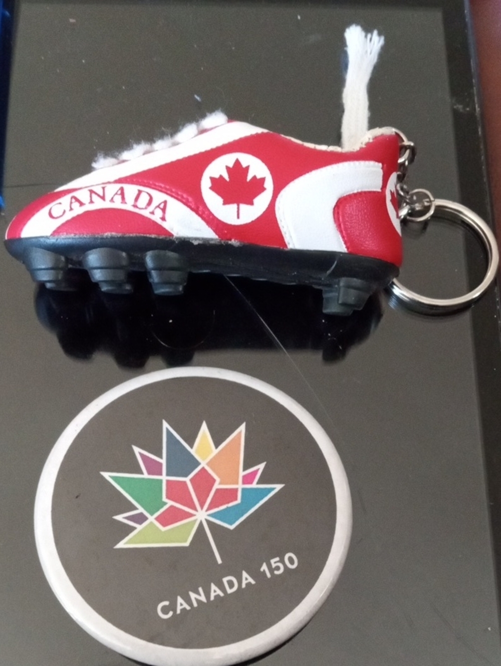 $3>>Canada Red & White Kids Soccer Cleat Keychain